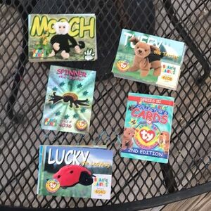 Beanie babies collector cards